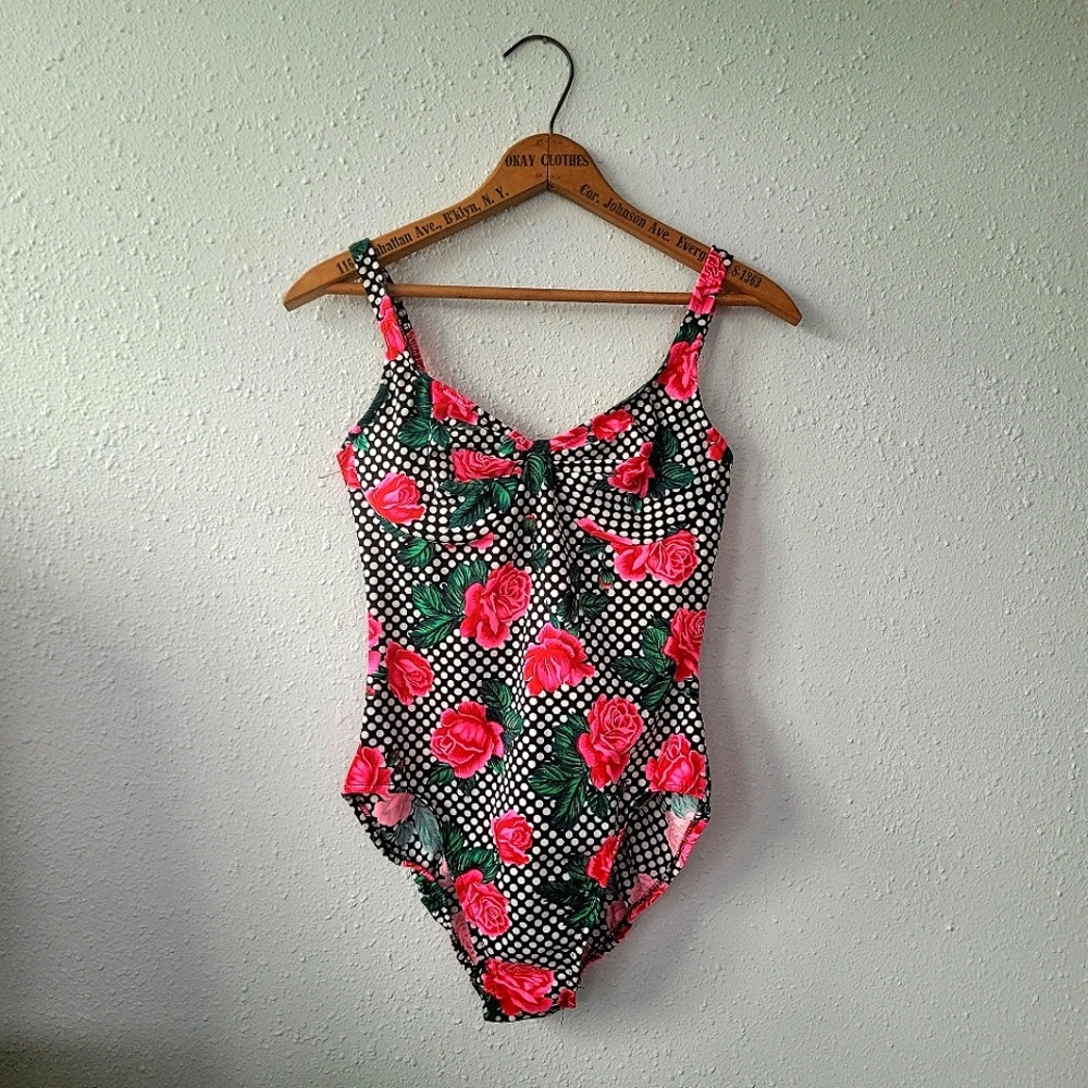 Vintage 80s 90s Polka Dots and Roses One-Piece Swimsuit Size Medium, Swim Shaper